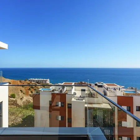 Middel Views Penthouse With Private Pool By Costarentals - Ref 154 Fuengirola