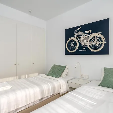 Middel Views Penthouse With Private Pool By Costarentals - Ref 154 Fuengirola